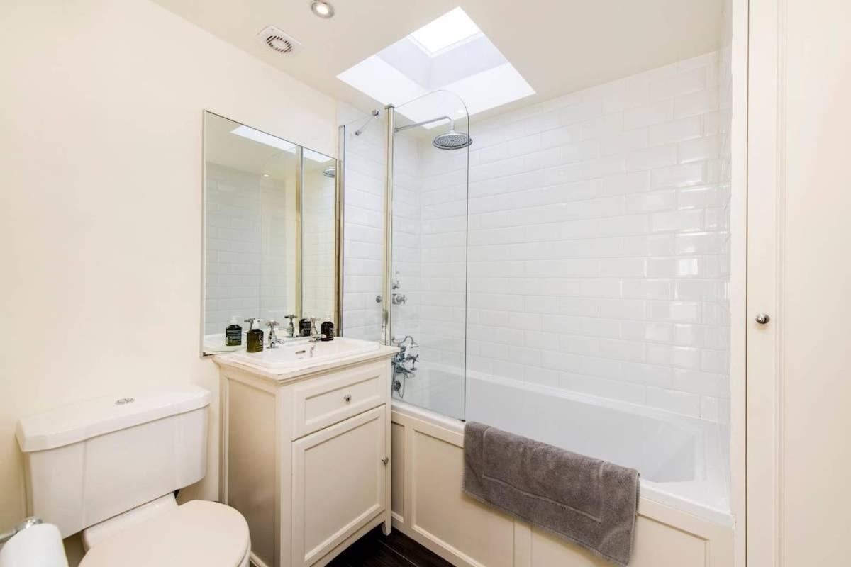 Appartement Delightful 2 Bed In Notting Hill - 5 Min From Tube à Londres Extérieur photo